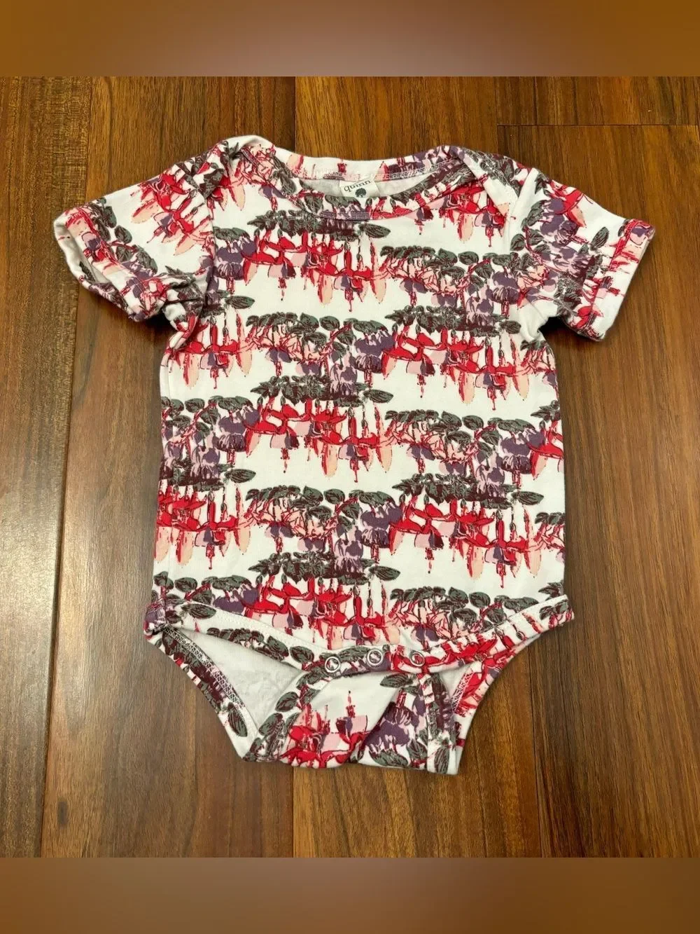 Kate Quinn red/white/green/purple patterned 2 piece set